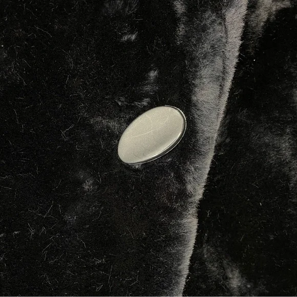 Vintage 80s/90s Donnybrook Oversized Plush Faux Fur Coat - Black - Picture 6 of 13